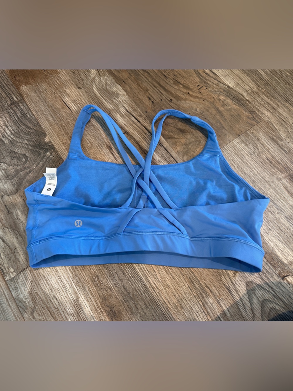 LIKE NEW! Lululemon Energy Bra *Medium Support, B–D Cups
Pool Party sz 14 - Picture 2 of 8